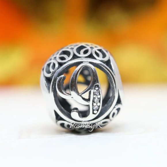 PANDORA Vintage Initial Letter G Charm 791851CZ - Picture 1 of 3